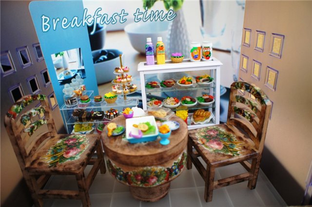 Breakfast time, или, Едят ли куклы бжд?