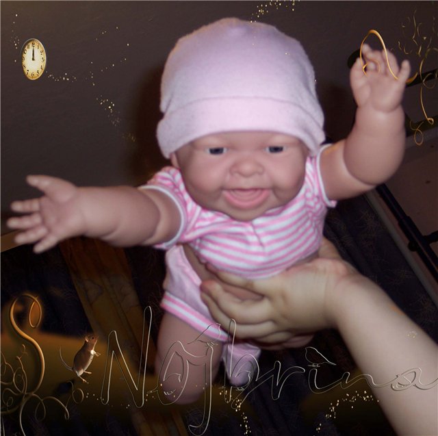 Золушка. Старая сказка на новый лад в исполнении малышей Berenguer