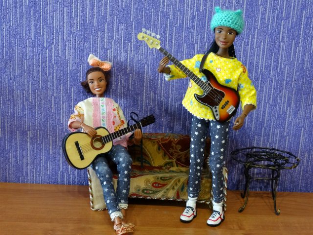 Новые наряды для новых девочек