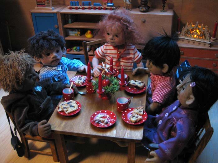 Теплые, фетровые сердца! Текстильные куклы Steffi | Бэйбики Теплые, фетровые сердца! Текстильные куклы Steffi (фото 6)