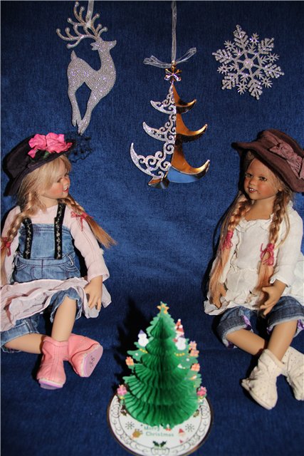 Новый год у Пуки и Лиллеморе от Annette Himstedt