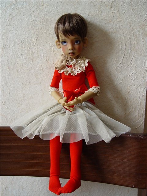 Абигайль (Kaye Wiggs Hope) в разных паричках