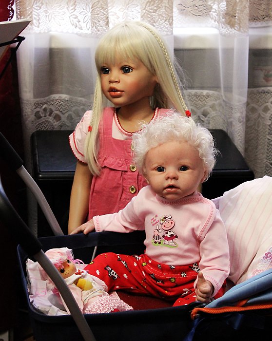 Сестрички - кукла реборн Криста и куколка Susan Lippl