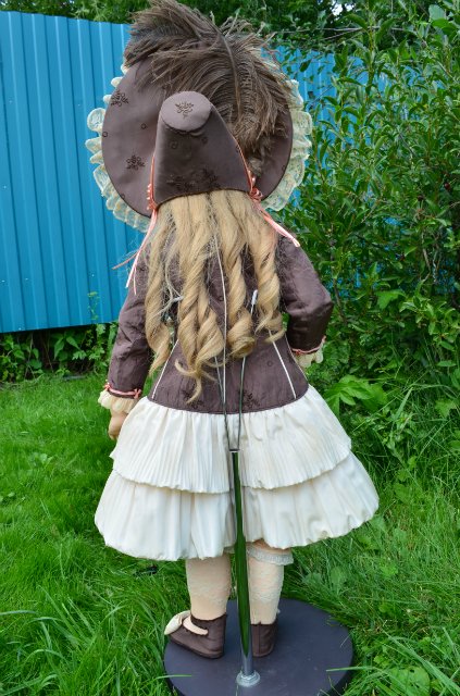 Девочка из прошлого века. Первая реплика Брю приехавшая ко мне