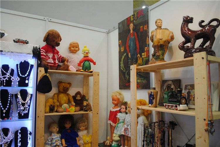 По Тишинке погуляли и «Блошинку» повидали… | Бэйбики По Тишинке погуляли и «Блошинку» повидали…