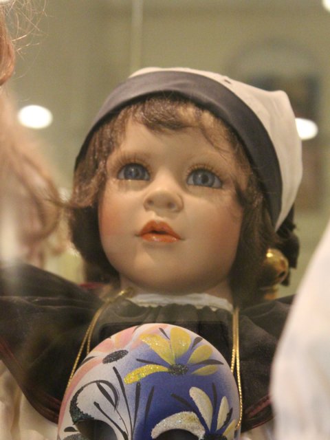 Прогулка по Музею уникальных кукол в Москве. Продолжение