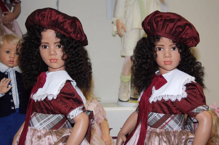 Августовская встреча в клубе коллекционеров с фрау Hildegard Gunzel. Часть 4. О планах на следующий год и подписи кукол