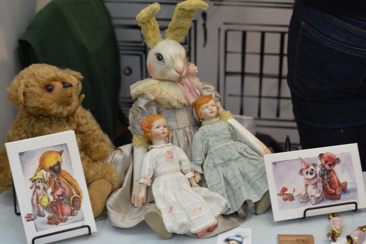 Выставка на Тишинке - стараясь не повторяться. Салон кукол 2016