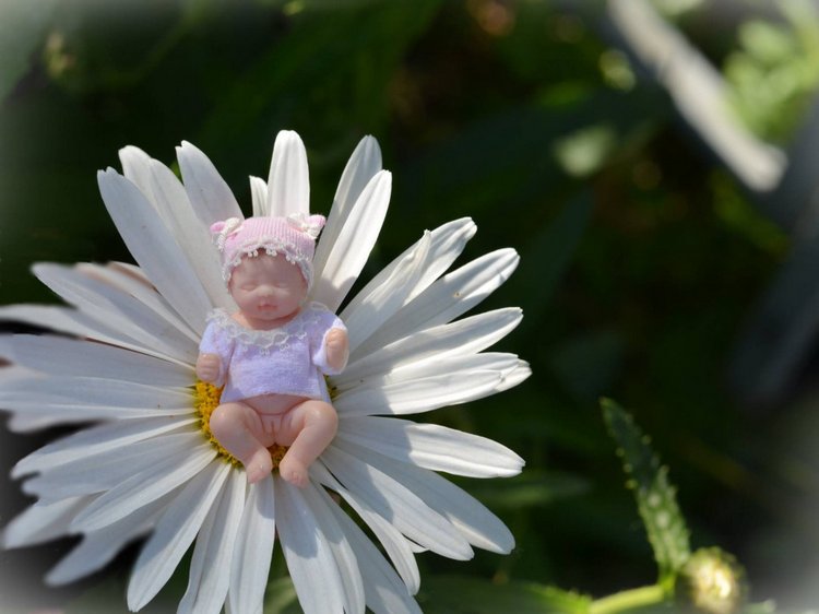 Крошка 4 см в образе Цветочная малышка (фото 2)