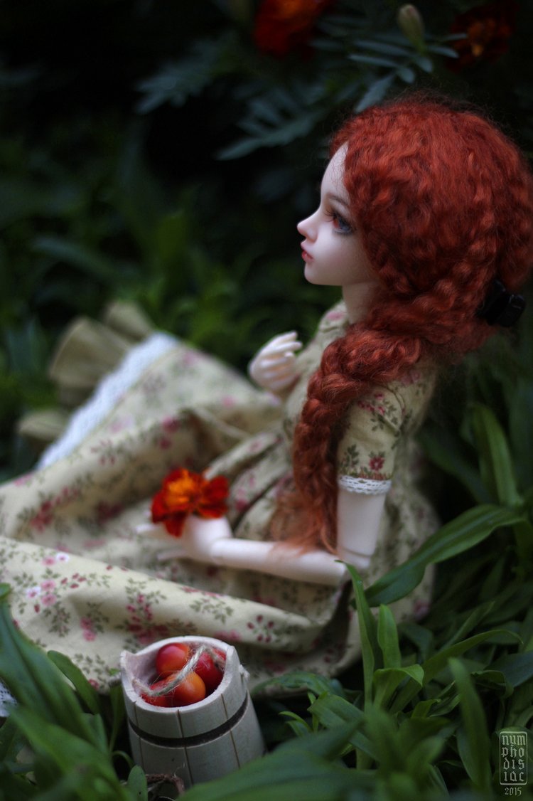 Прогулка Мирвен в вечернем саду (фото 8)