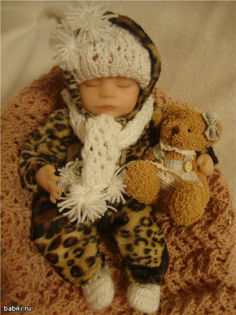 Маленькая Тина готова к Зимним праздникам! Кукла от Ashton Drake (фото 8)