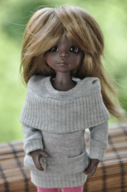 Изюм в шоколаде - Nutmeg Dark Tan от Кайе Виггз. Маленькая прелестница