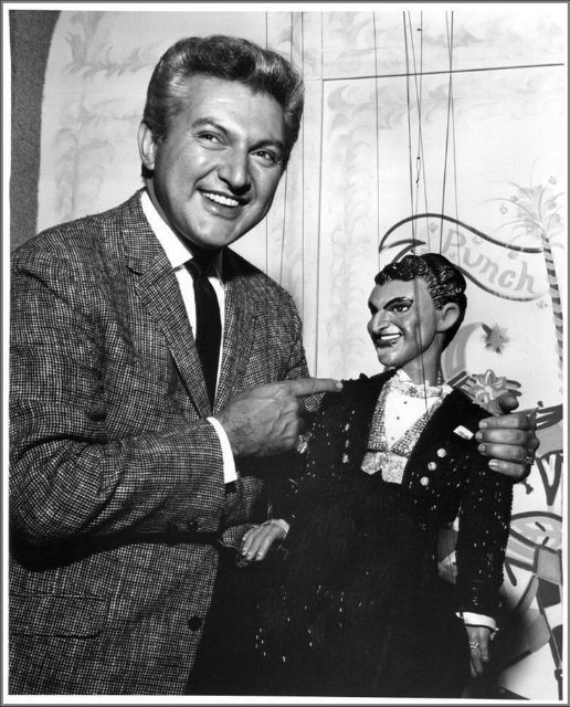 Куклы, манекены, марионетки на старинных и современных фотографиях | Бэйбики Куклы, манекены, марионетки на старинных и современных фотографиях