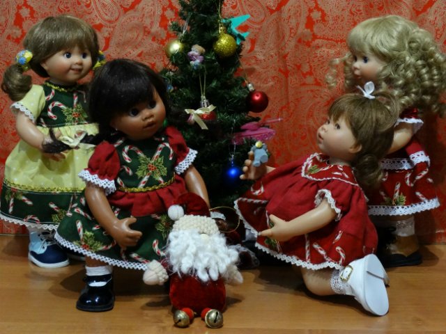 Ёлка в моём детском саду — Одежда и обувь для кукол своими руками: фото