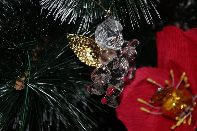 Наряжаем елку. Первое совместное фото под елкой | Бэйбики Наряжаем елку. Первое совместное фото под елкой (фото 2)