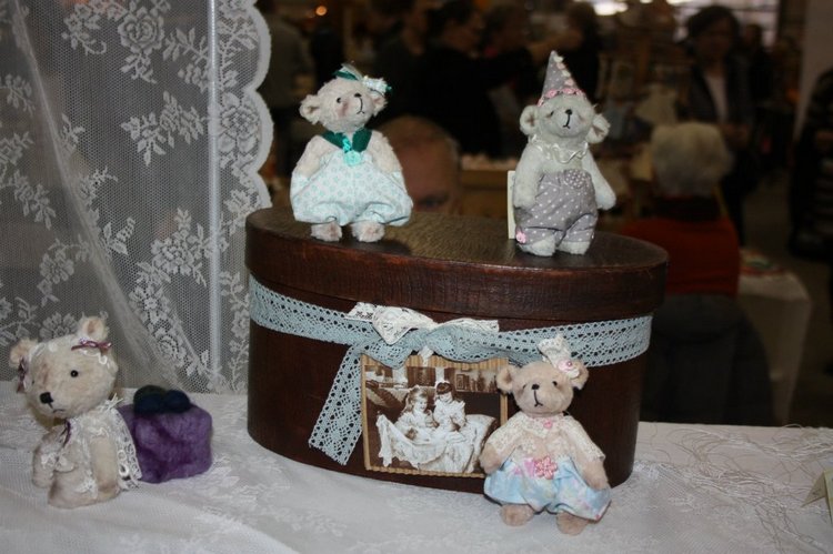 Выставка кукол, мишек тедди, кукольных домиков и миниатюры в Нидерландах 24-25 октября 2015 год. Часть пятая | Бэйбики Выставка кукол, мишек тедди, кукольных домиков и миниатюры в Нидерландах 24-25 октября 2015 год. Часть пятая