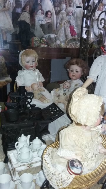 Выставка кукол в магазине Дело и Забава (междугородний Автовокзал). Красноярск 2015