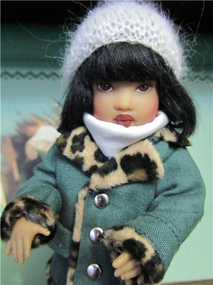 Осенняя прогулка. Куколка Helen Kish Zsu Zse