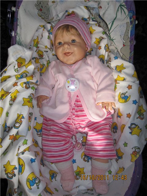 Моя малышка Berenguer - Лизонька (фото 2)