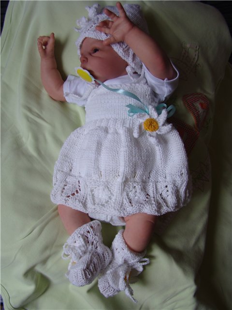 Раз ромашка,два ромашка...идея ценой в 15 рублей. Комплект для моей куклы реборн (фото 10)