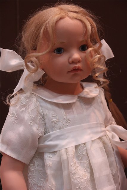 Hilderard Gunzel на выставке "Искусство куклы" в Гостином дворе