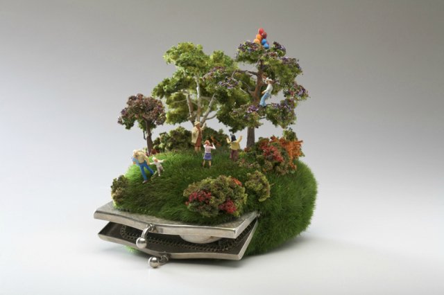 Удивительные миниатюры Кендал Мюррей (фото 9)