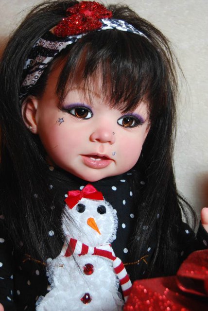 Как Вам такой вариант Bonnie Linda Murray