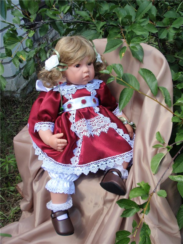 Маленькая и трогательная Манечка, волшебное превращение в принцессу