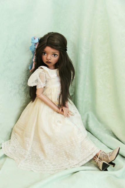 Моя долгожданная такая хрупкая и очень красивая Лена, от Ким Лашер