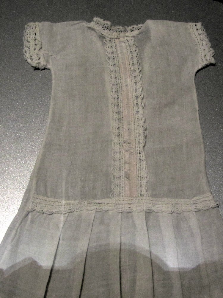 «Мода по-взрослому. Истории из кукольного гардероба» - выставка в Музее-заповеднике «Царицыно» - продолжение - детали. Часть