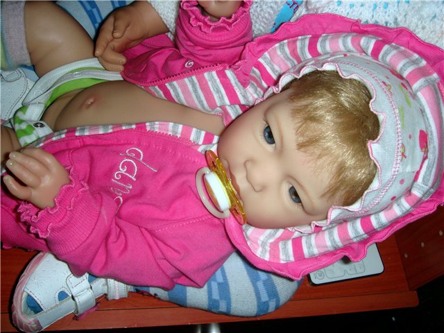 Lee Middleton, «Пощекоти мой животик» (фото 7)