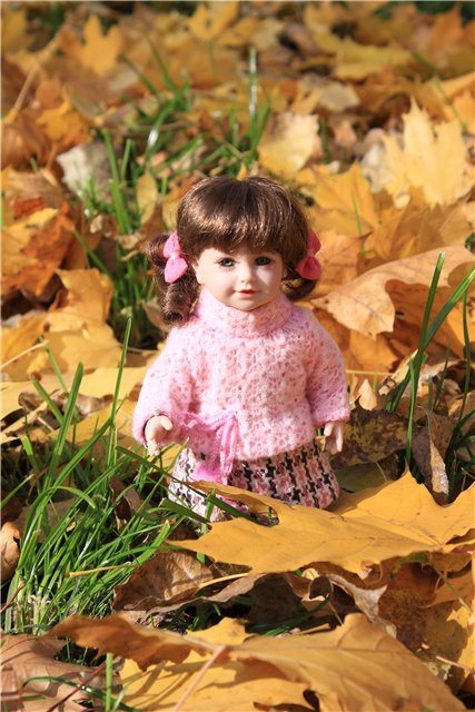 Ходит осень по дорожке... Мари и Катрина от Adora на осенней прогулке