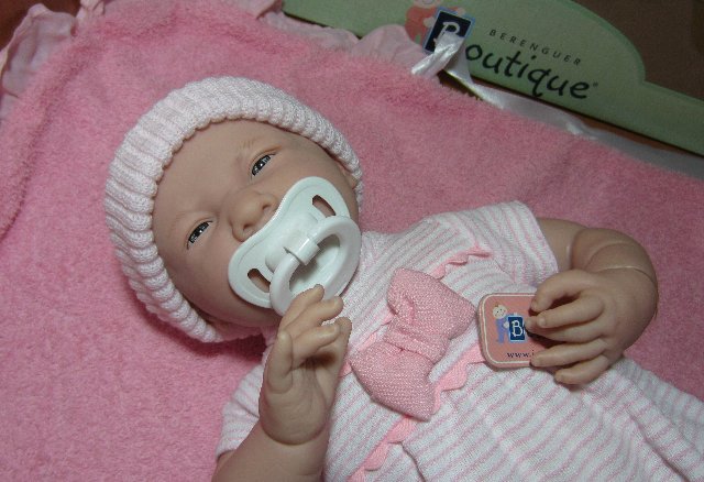 Куколка с мягконабивным телом от Berenguer (фото 5)