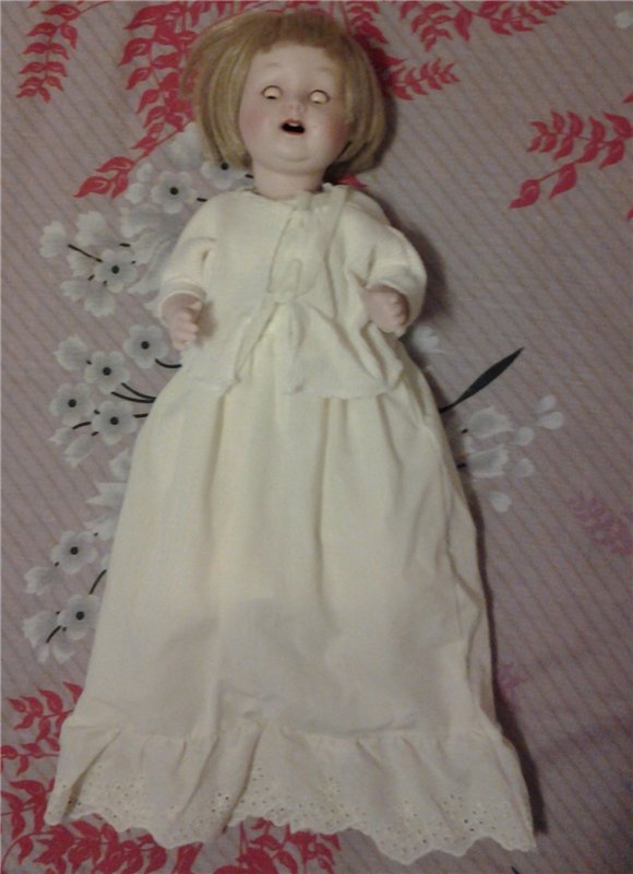 Фарфоровая кукла реплика Gallery Originals Shelburne Museum Porcelain Grete Doll (фото 7)