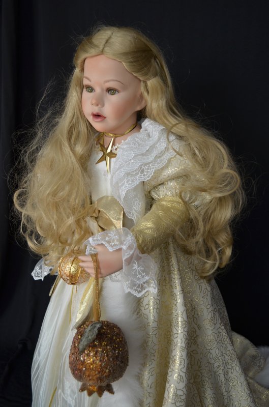 Очаровательная сказочная фарфоровая волшебница