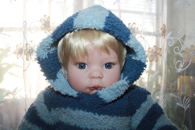 Девочка? Мальчик? Кукла Lee Middleton