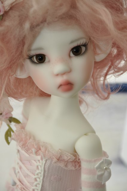 Лесная нимфа - белая Мики от Кайе Виггз очень хочет познакомиться (фото 9)