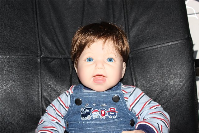 Малыш Грекхем или просто Саша от Lee Middleton Dolls (фото 3)