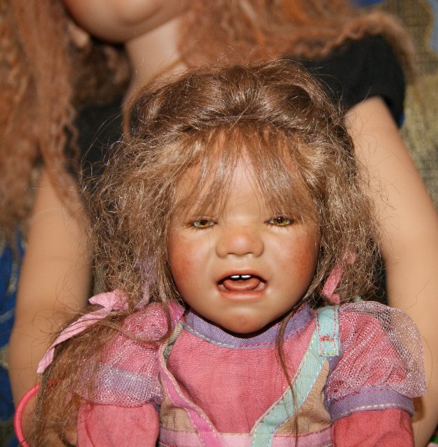 Плакса - вакса Инке и веселые девчата и мальчишки - Поль, Хьго, Ива и Таночка