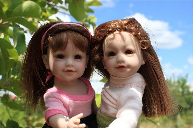 Сестренки от Adora - Дженифер и Мэгги