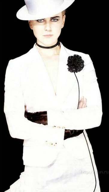 Глубока ли кроличья нора или Хэллоуин в Зазеркалье