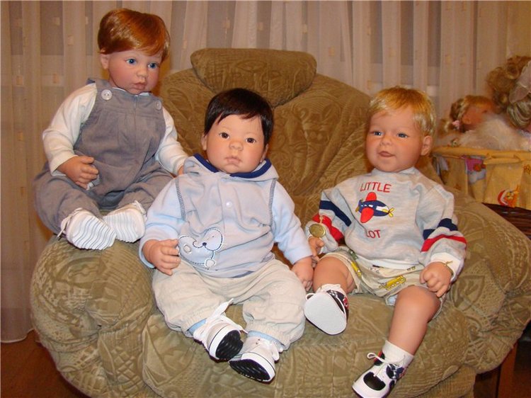 Как быстро деточки взрослеют - коллекционные куклы-мальчики от Ли Миддлтон (фото 6)