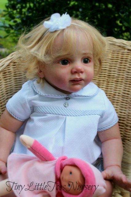 Красивая куколка реборн Эмма молд Fridolin Karola Wegerich