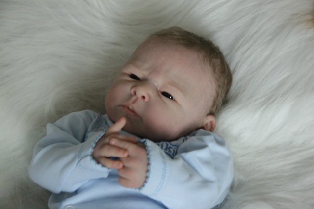 Ноэльчик... очень серьезный малыш... Куколка реборн Вишни Виктории