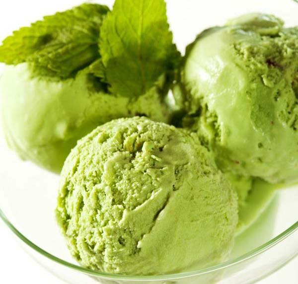 Фисташковое мороженное, или новый наряд для Саффи от Helen Kish