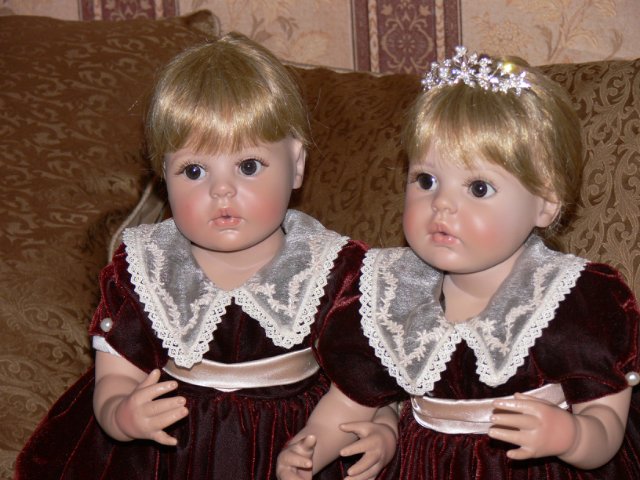 Сладкие палочки TWIX или сестренки куколки ARTISTA