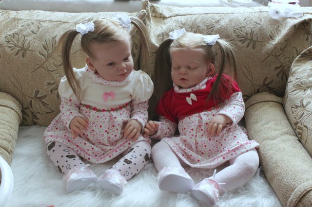 Сестенки Арианночки. Куколки реборн Виктории Вишни