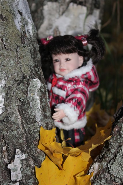 Ходит осень по дорожке... Мари и Катрина от Adora на осенней прогулке (фото 7)