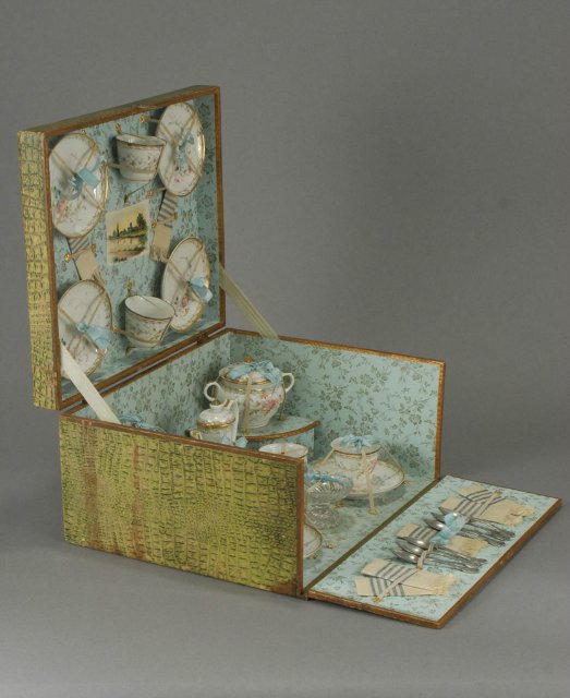 Миньонетты и их крошечный мир