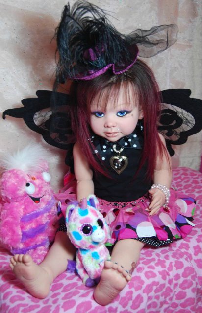 Как Вам такой вариант Bonnie Linda Murray